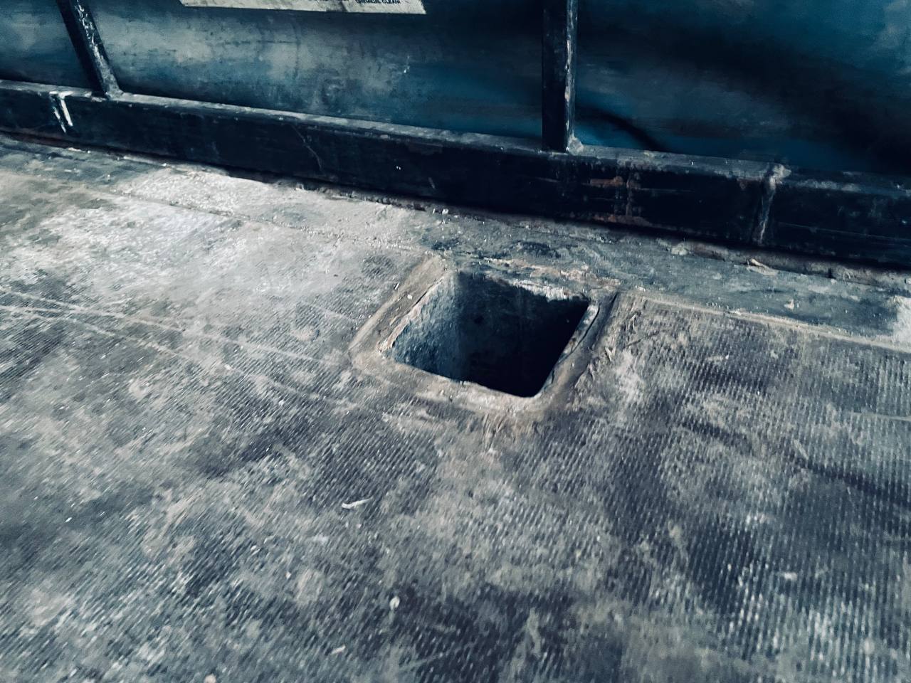 /