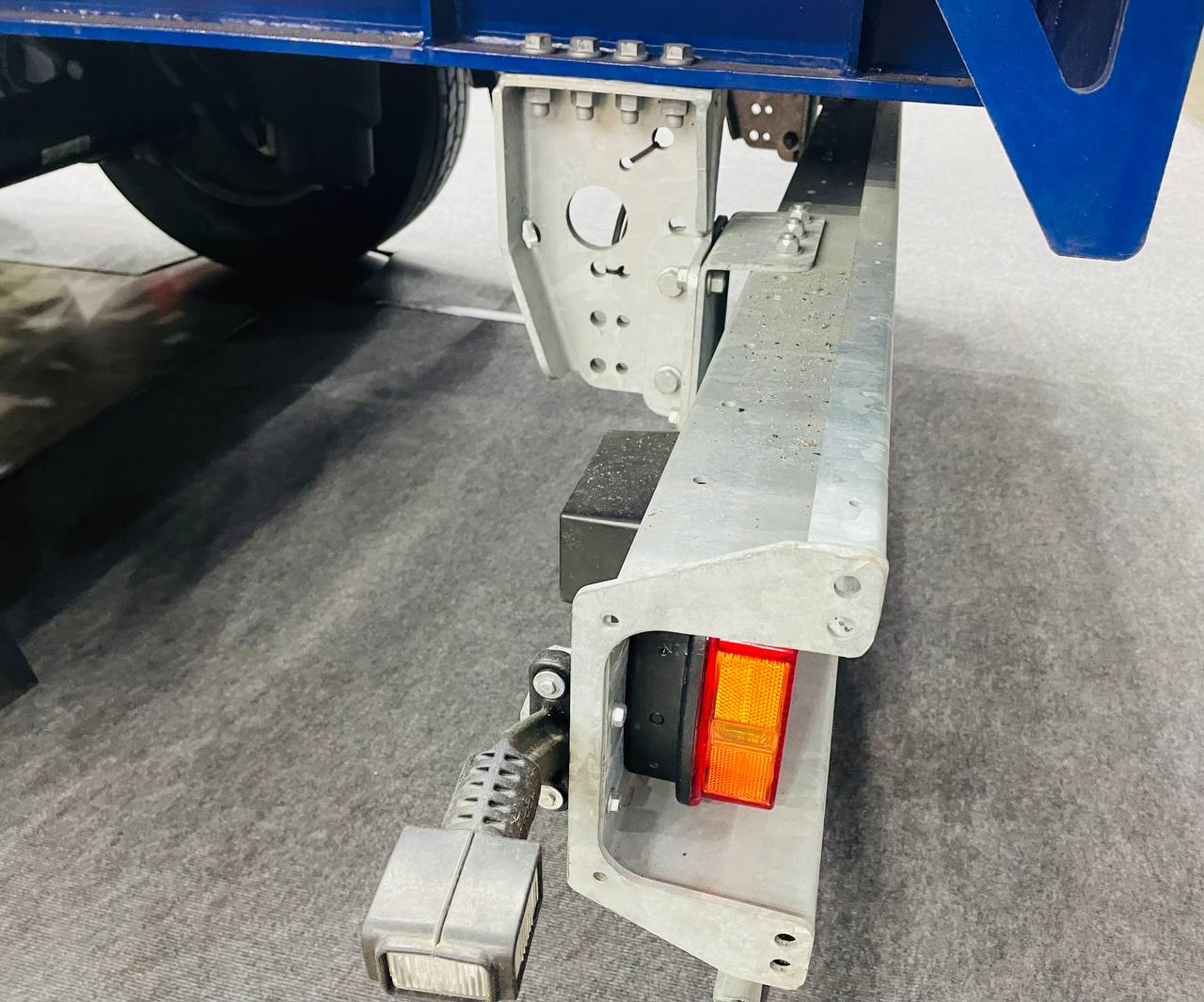 /